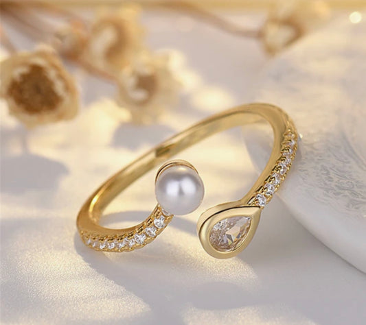 Kind Picks™ Bead Pearl Overlapped Ring
Adjustable